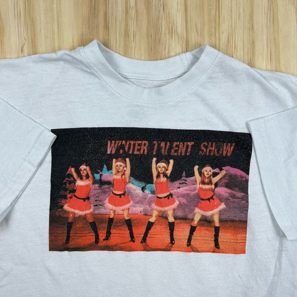 Mean‎ Girls T-Shirt Size Large White Winter Talent Show Short Sleeve Movie